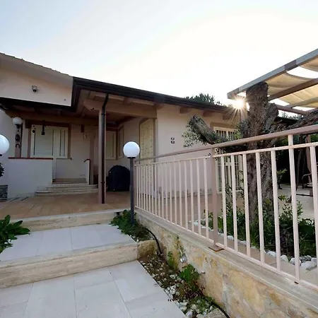 Bed & Breakfast Le Sirene Di Ulisse Terracina